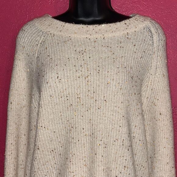 Express Cream Women's Crew Neck Sweater with sparkling gold sequins. Sz small. - Picture 2 of 8